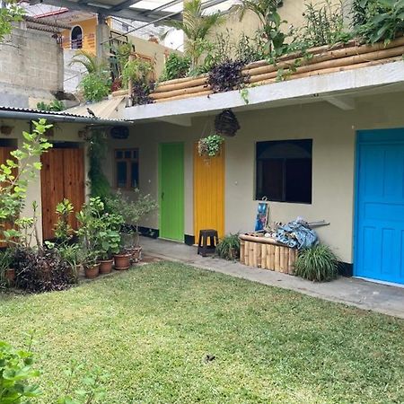 Mr. Mullets Hostel San Pedro La Laguna Ngoại thất bức ảnh